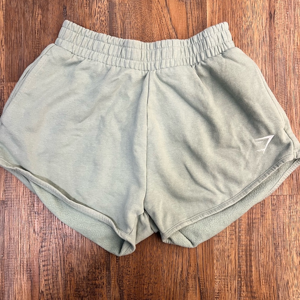 Gymshark seafoam green lounge shorts size small